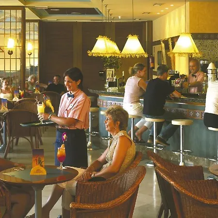 Golden Taurus Aquapark Ξενοδοχείο 4*