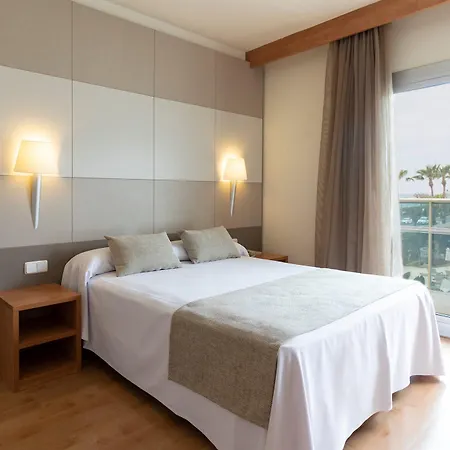 Golden Taurus Aquapark Hotel 4*