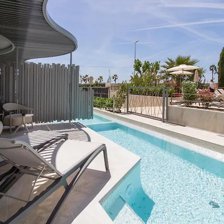 Golden Taurus Aquapark Hotel