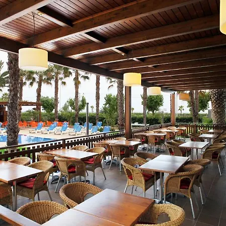 Golden Taurus Aquapark Hotel
