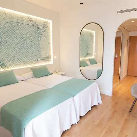 Golden Taurus Aquapark Hotel 4*
