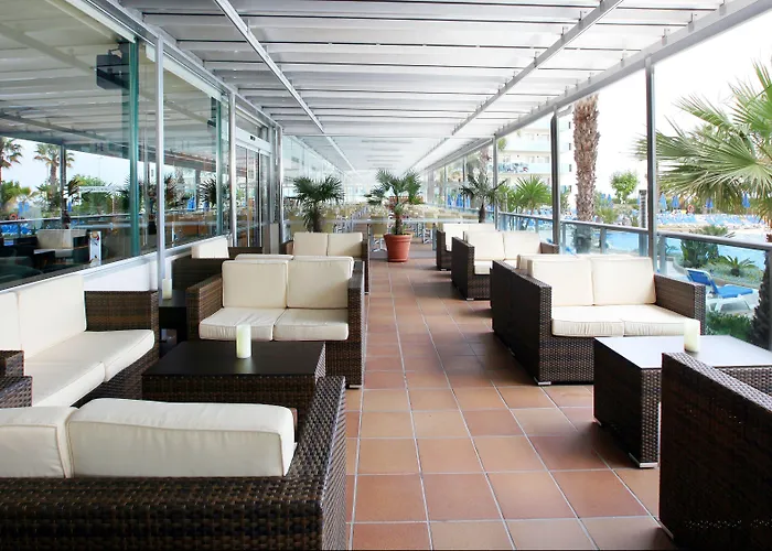 Golden Taurus Aquapark Hotel