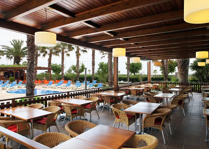 Golden Taurus Aquapark Hotel