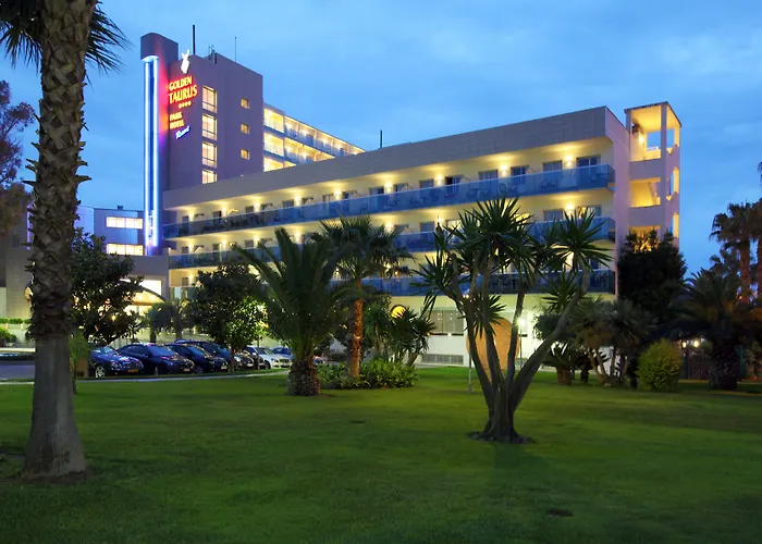 Hotel Golden Taurus Aquapark