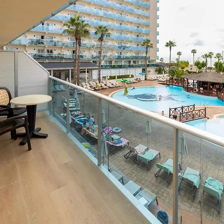 Golden Taurus Aquapark 酒店